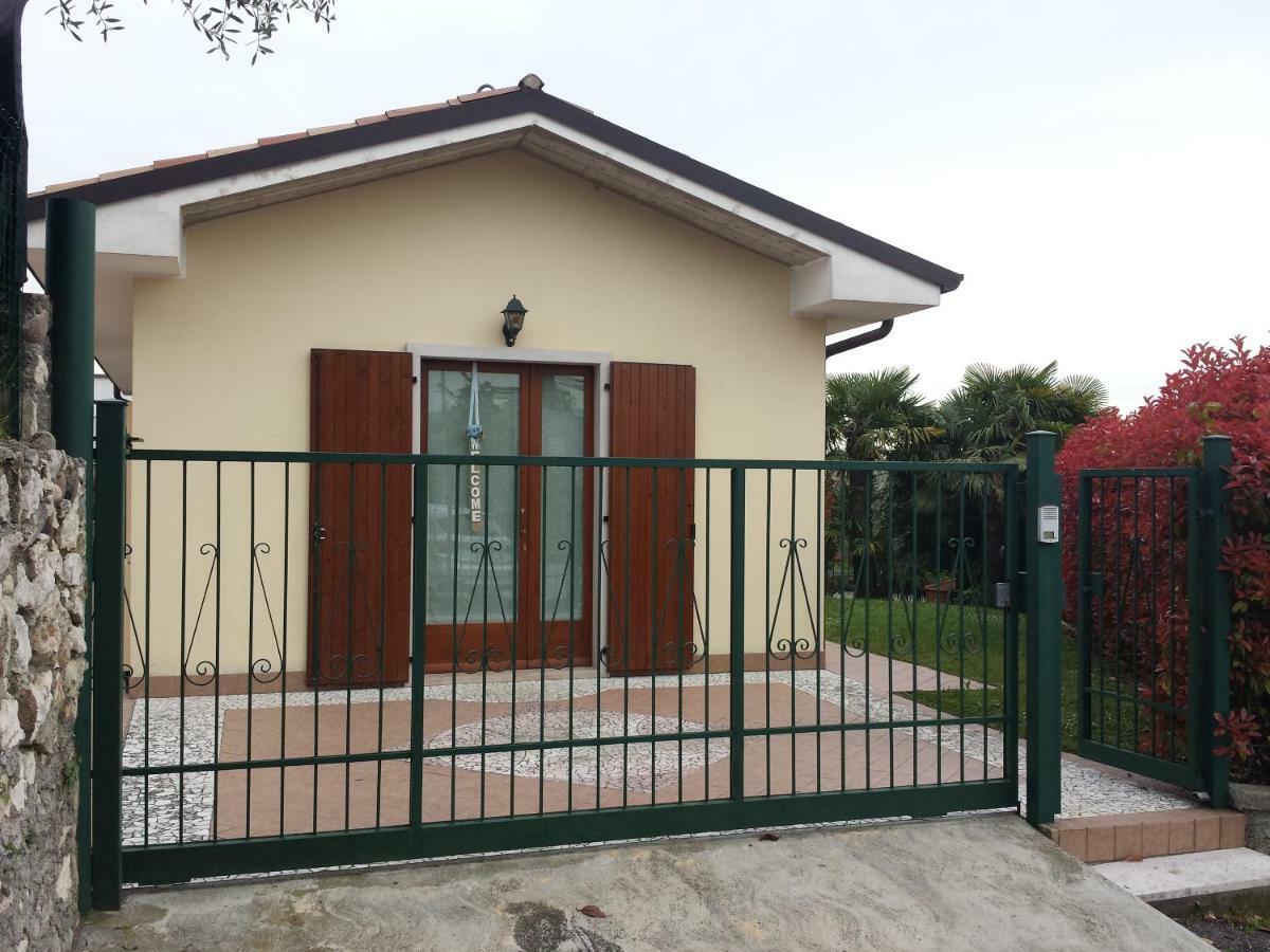 Appartamento Con Giardino A Cisano Di Μπαρντολίνο Εξωτερικό φωτογραφία