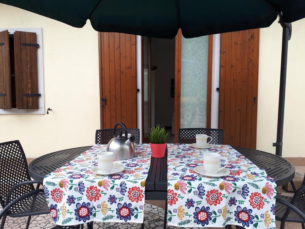 Appartamento Con Giardino A Cisano Di Μπαρντολίνο Εξωτερικό φωτογραφία